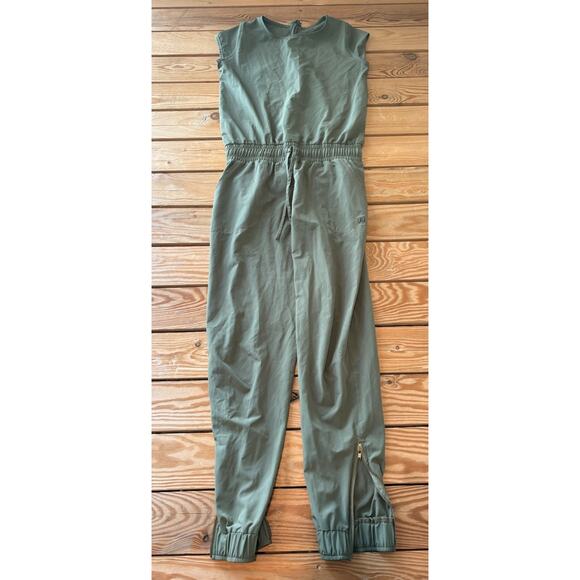 Albion Pants - Albion Women’s Cap sleeve Jet Setter jumpsuit size XXS Green P1